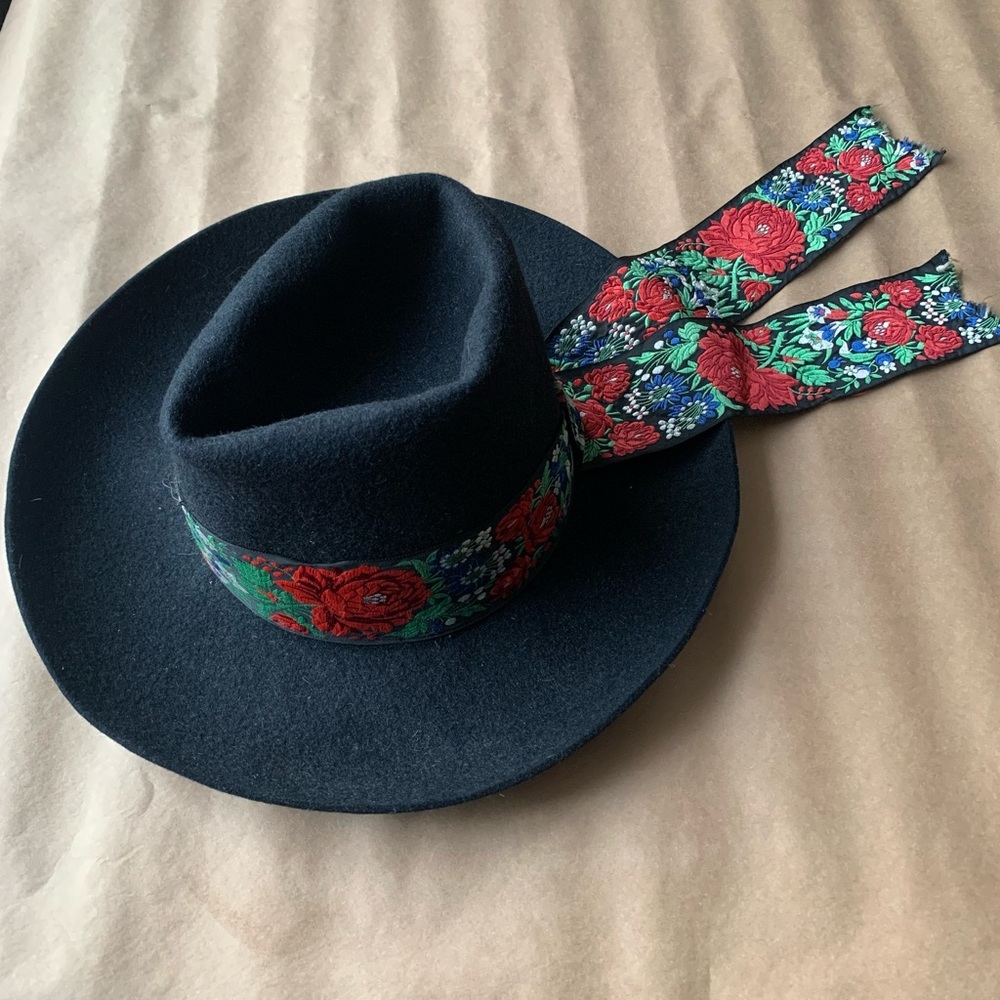 Vintage Slovenian Felt Hat Black with Floral Ribbon